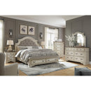  Realyn B743B20 King Upholstered Storage Bed IMAGE 8