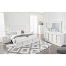  Chalanna B822B5 California King Upholstered Storage Bed IMAGE 8